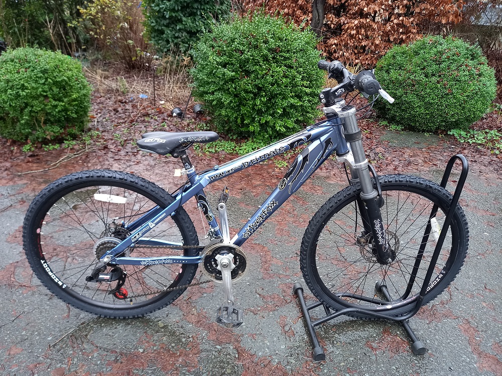 Silverfox Primate Silverfox Primate